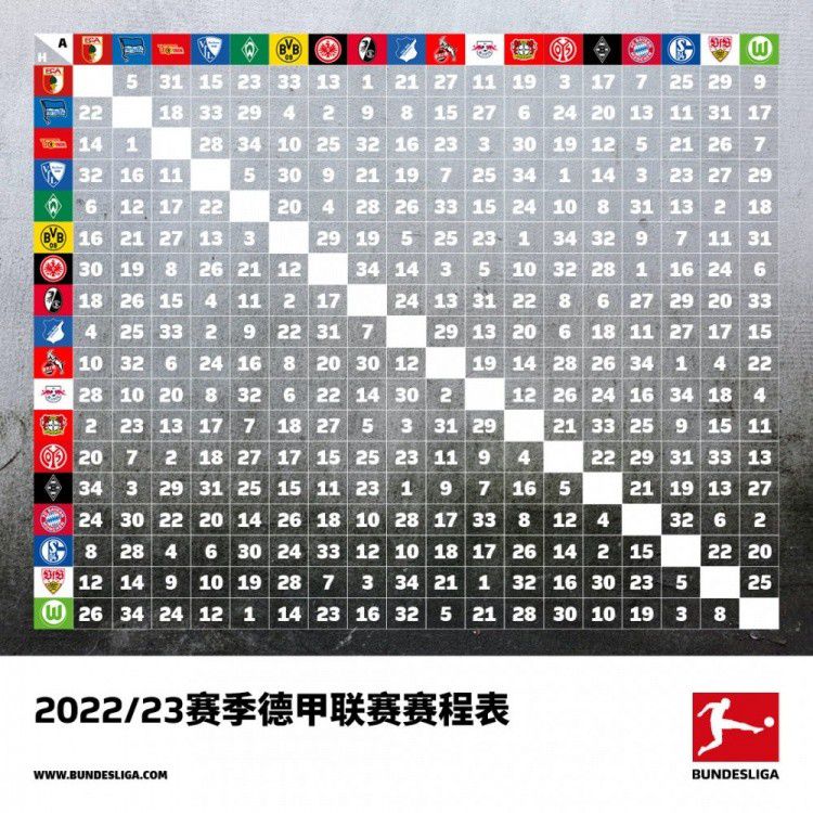 饰演警察的福山雅治则延续了《神探伽利略》和《嫌疑人x的献身》中的;神探角色，总是能通过蛛丝马迹找到杜丘